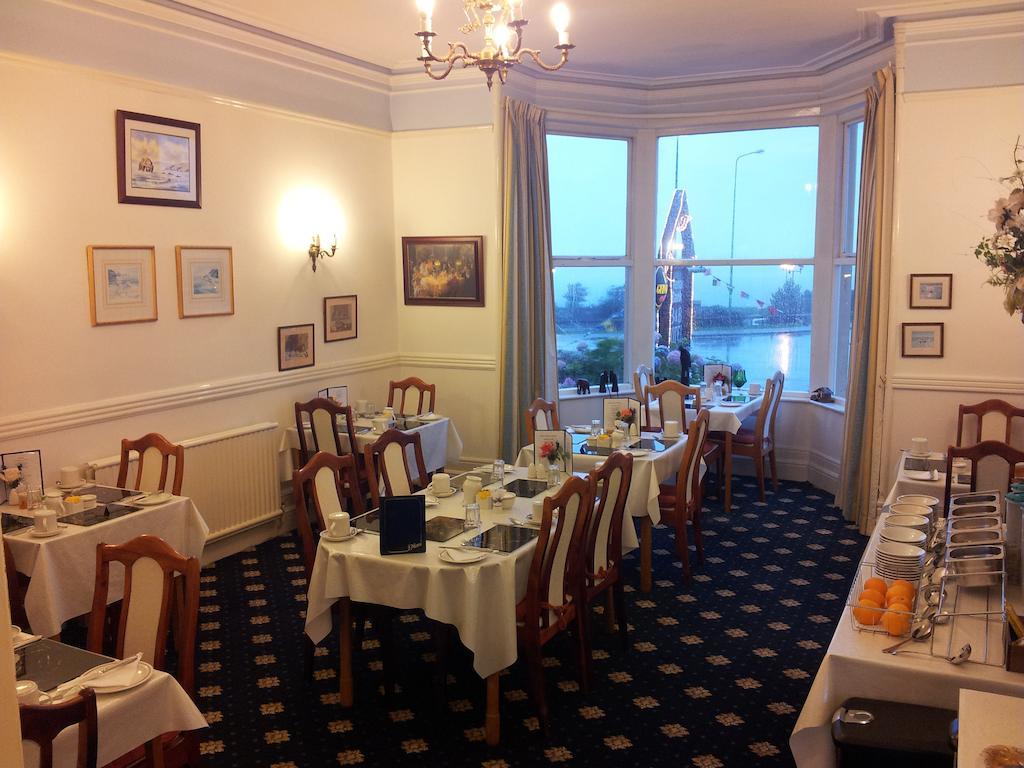 Menai Bank Hotel Карнарвон Екстер'єр фото