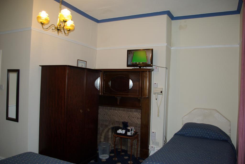 Menai Bank Hotel Карнарвон Екстер'єр фото